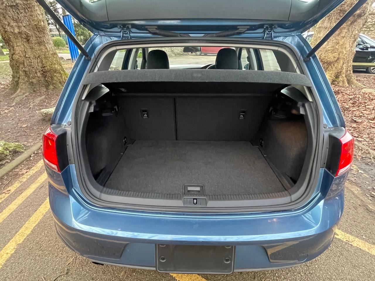 e3722e2d-7d88-49b2-8bf2-81efd9ff0639