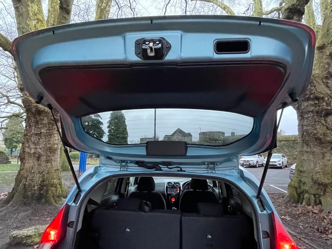 e7771213-1080-4e03-b141-5de00960ab25