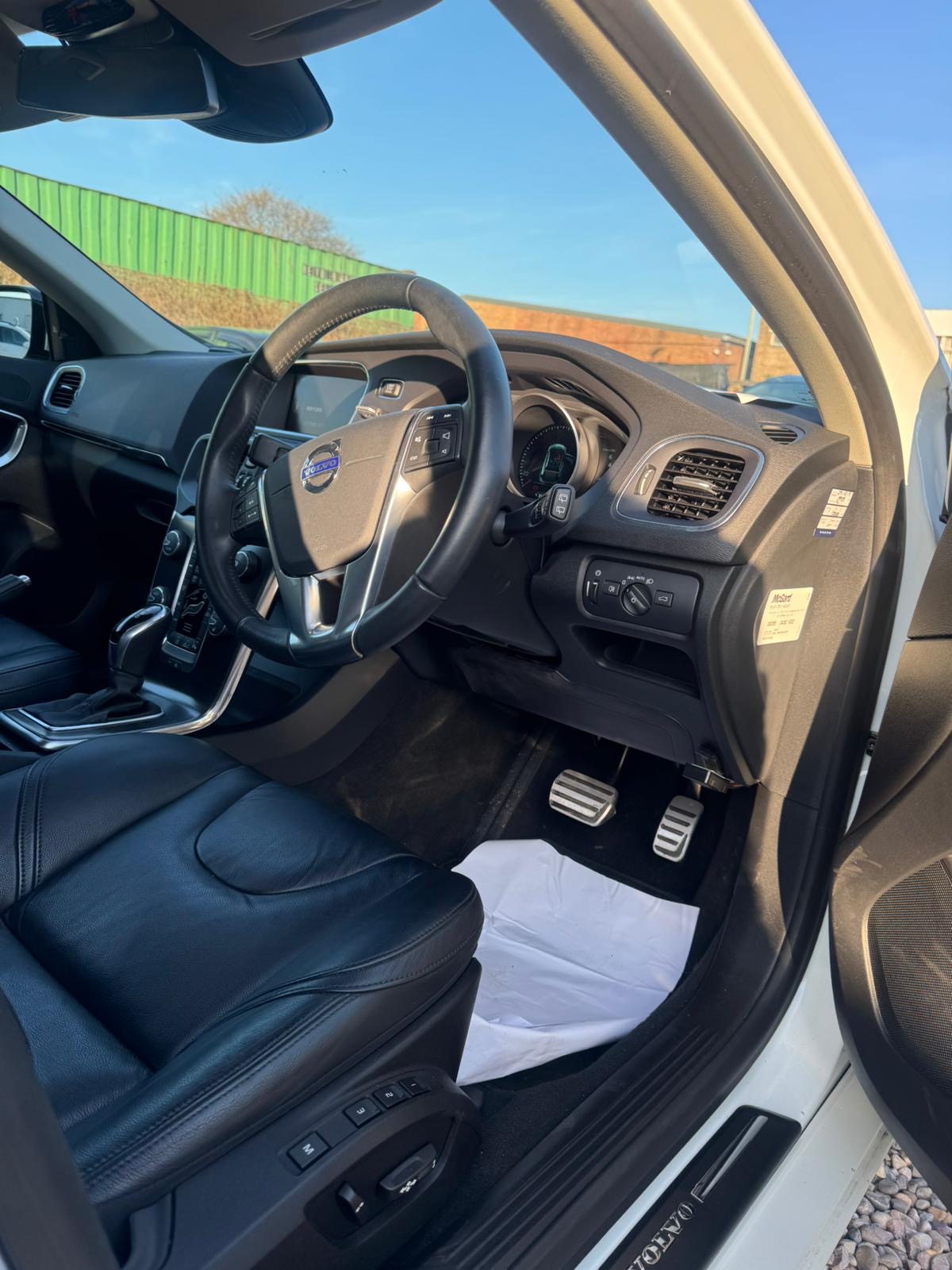 2d277d0d-ac64-403d-a8a7-5144f4a2b474