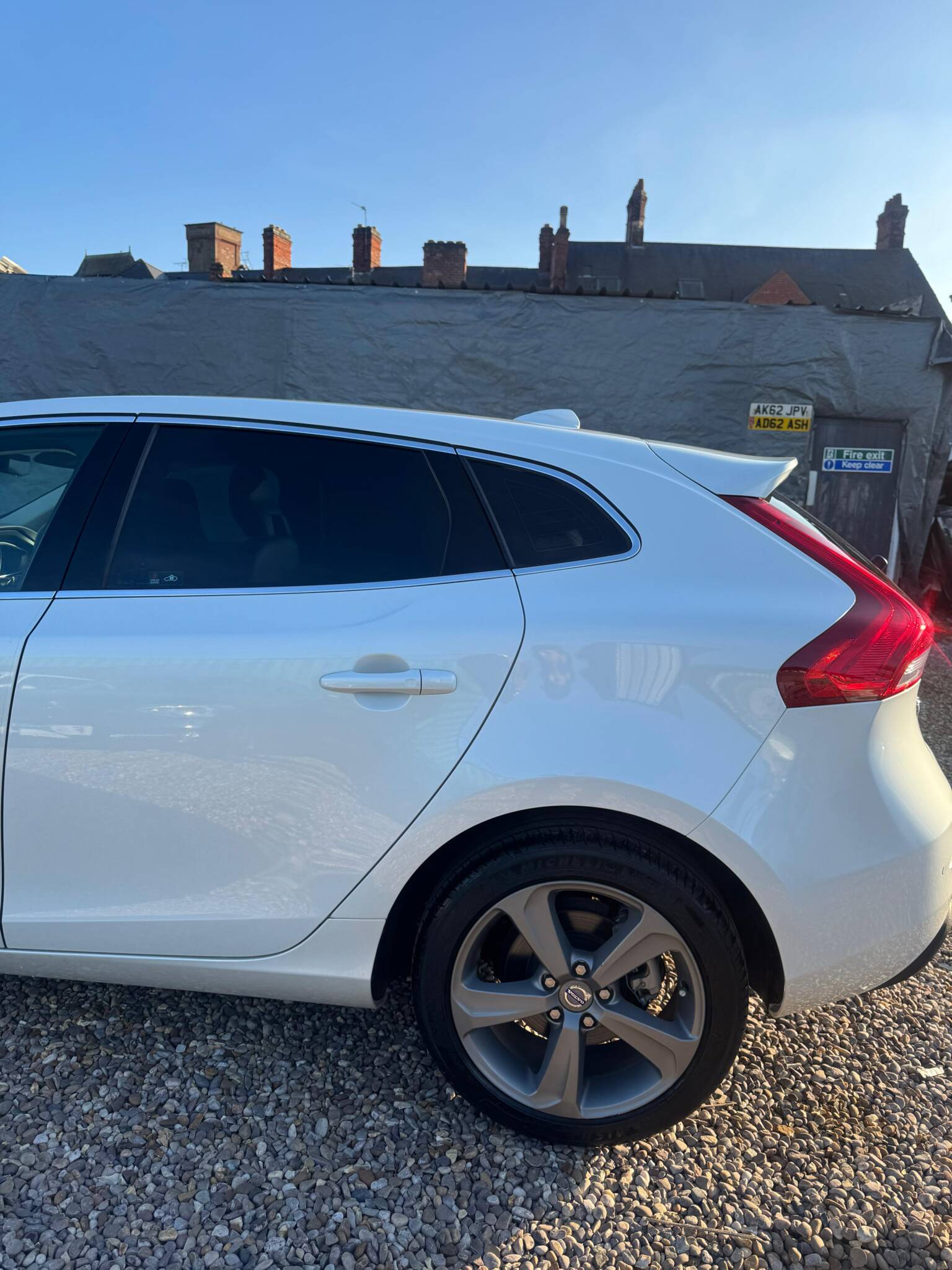 43bf82d4-9edc-47f4-8250-c014b26a9468