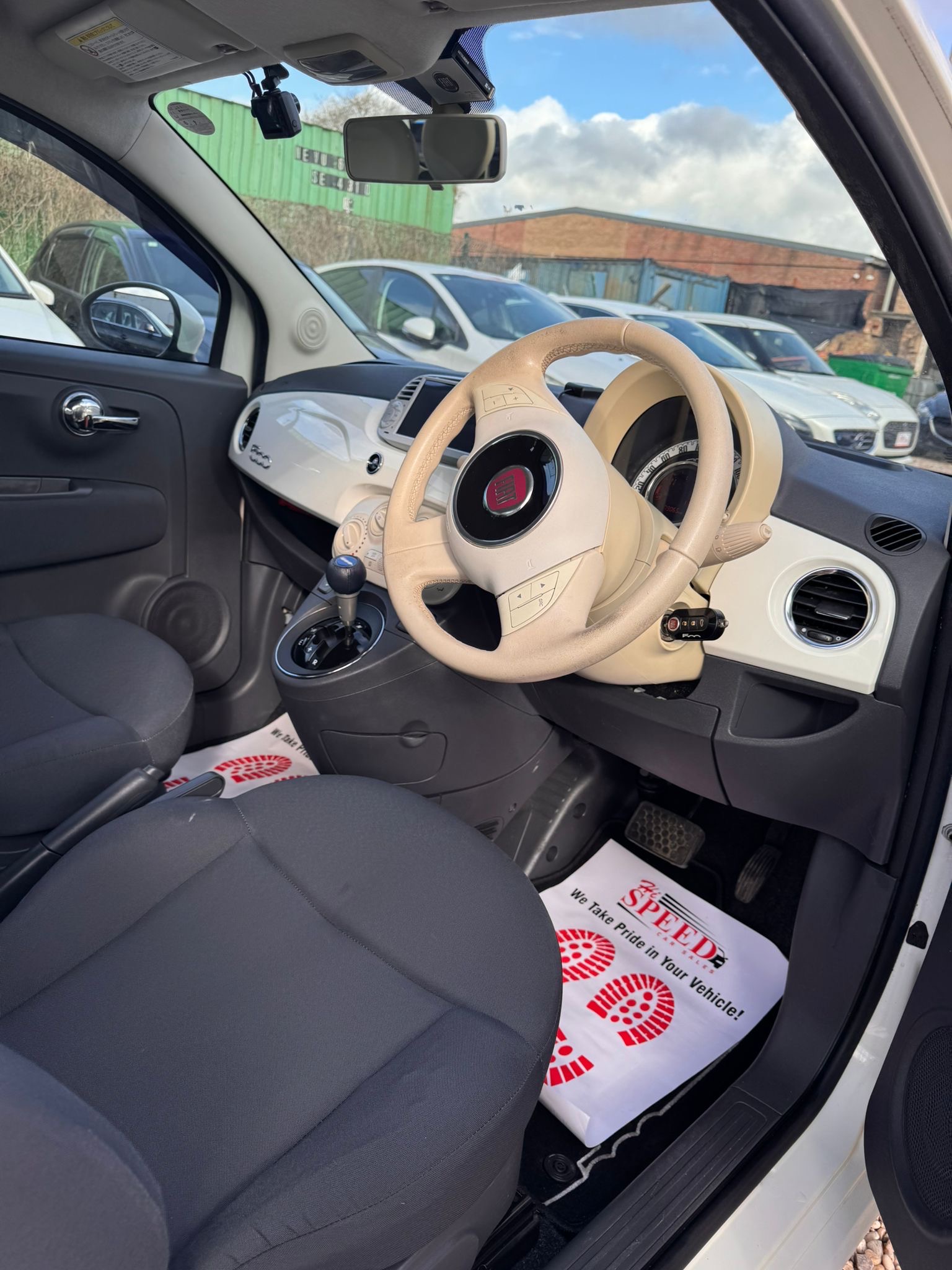 8E998C62-72B3-46DE-9048-99E73FE7E601