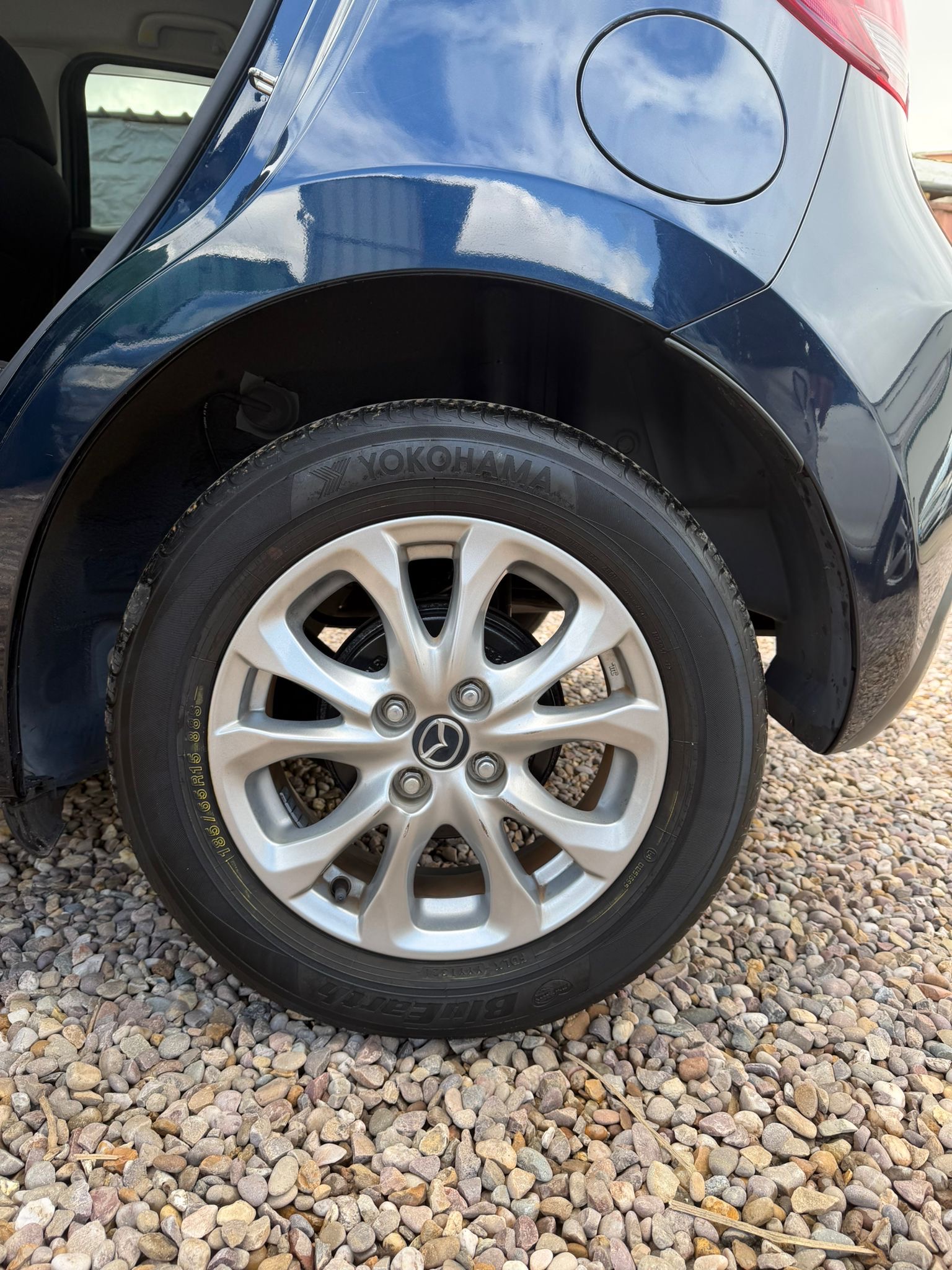 C0588C9C-9AFB-4D47-A6E3-F4DA3908E136