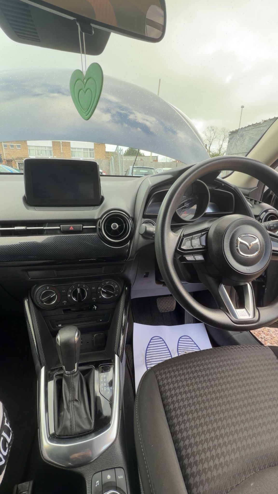 e5a4ed4e-50b7-46e2-8a7c-21729cff643e